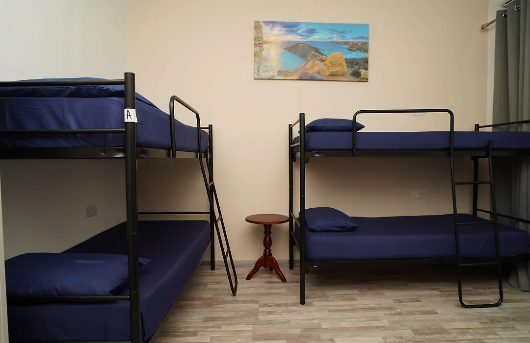 Bookarest Hostel Malta-1